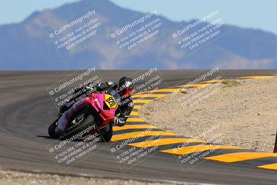 media/Oct-09-2022-SoCal Trackdays (Sun) [[95640aeeb6]]/Turn 12 (140pm)/